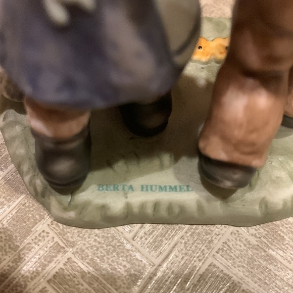 Taking a Walk by Berta Hummel, Goebel Figurine - Picture 3 of 4